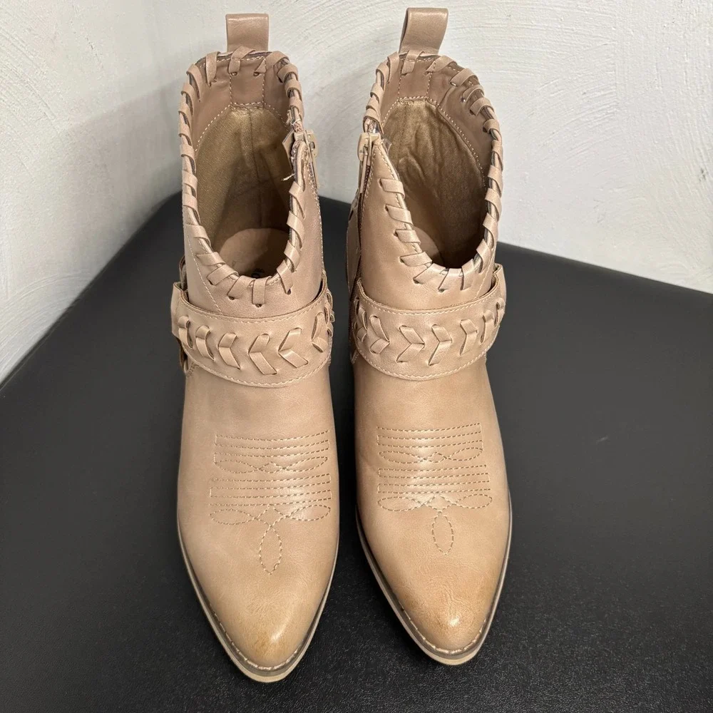Altar'd State Rynn Women's Ankle Boots Size 6 Taupe Heeled Booties‎ Braided